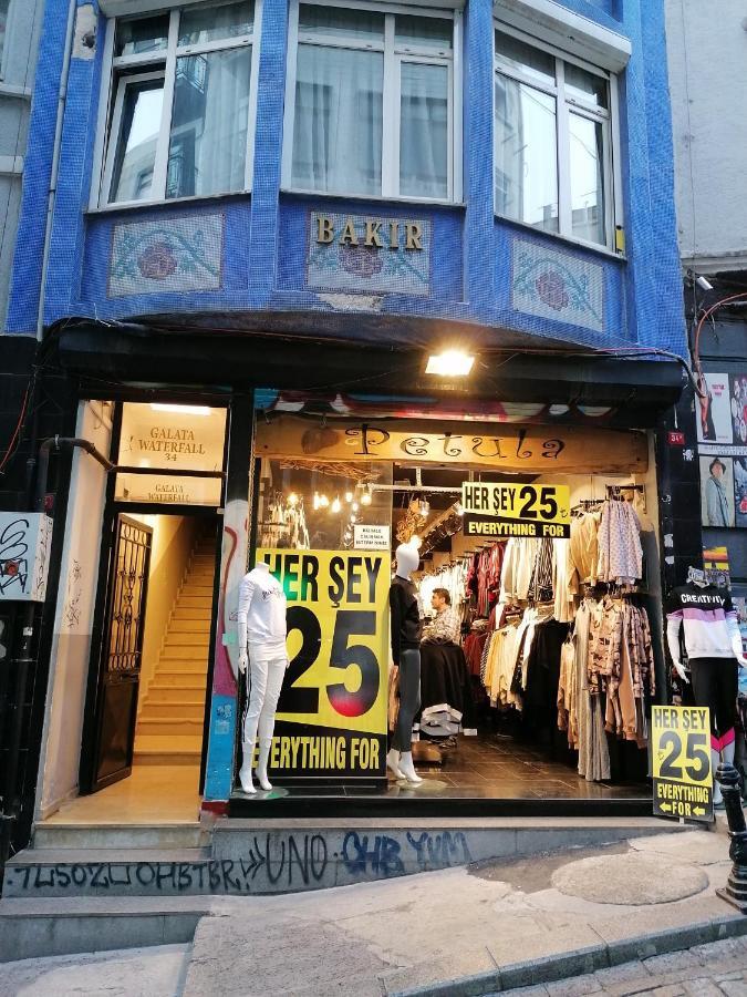 Waterfall イスタンブール エクステリア 写真